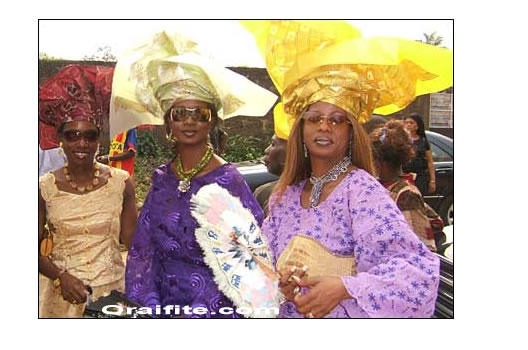 Igbo Wedding Picture 2 Guest Arriving.