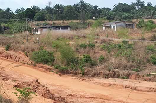 Far view of the Nigerian Postal Service Oraifite.