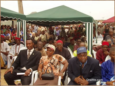 Ibo Pictures of Oraifite People welcome Anambra State Governor Chris Ngige.