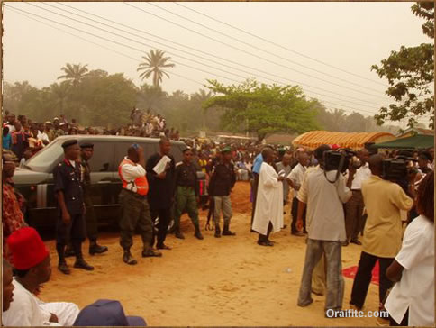 Igbo Pictures of Oraifite People welcome Dr Chris Ngige.