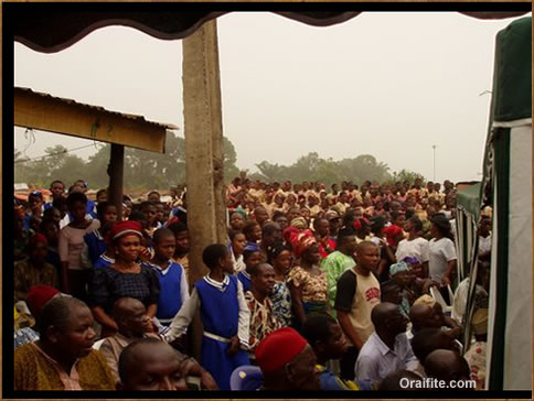 Igbo Pictures of Oraifite People welcome Dr Chris Ngige.